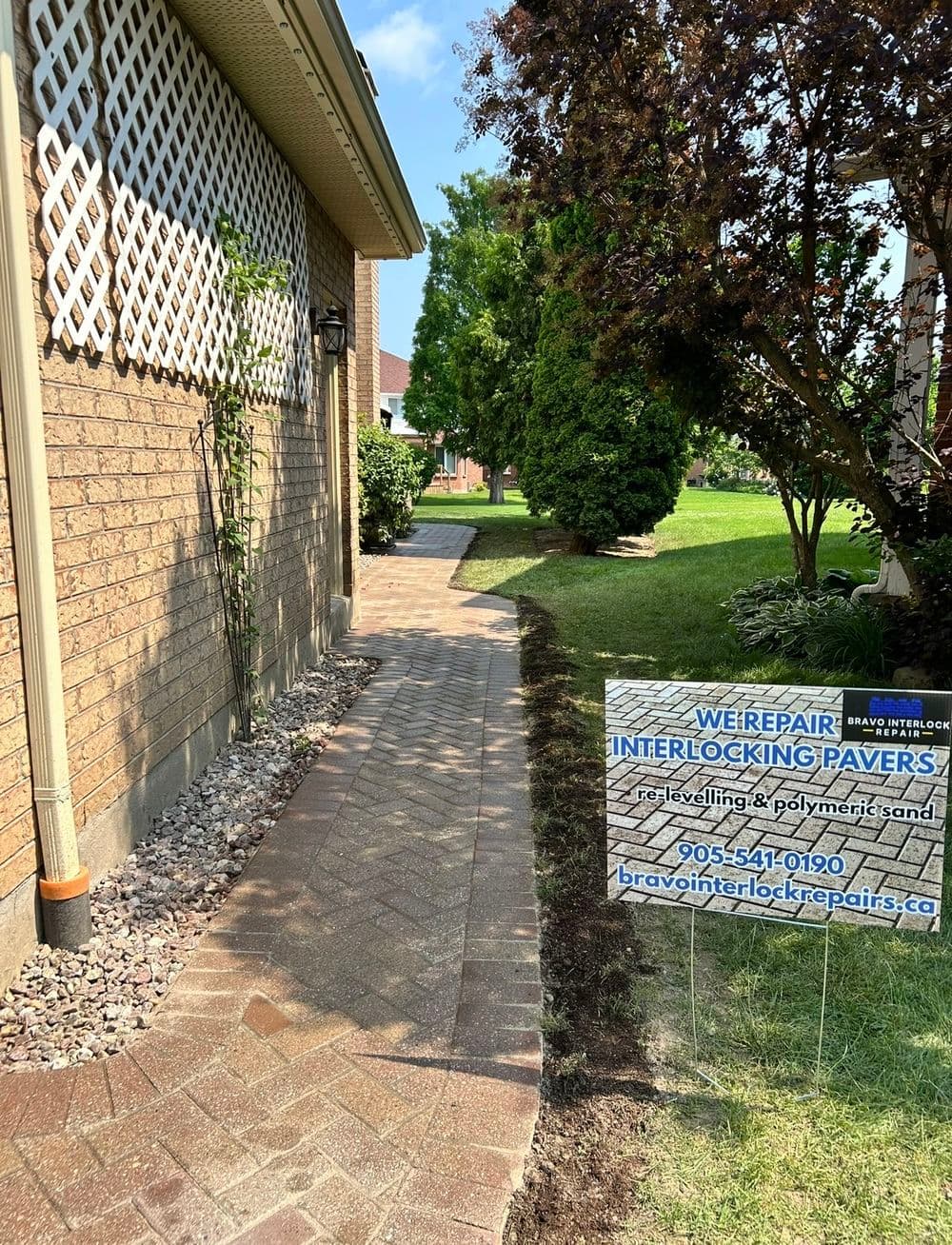 Gallery photos for Red Brick Walkway Repair- St.Catharines: Image #2