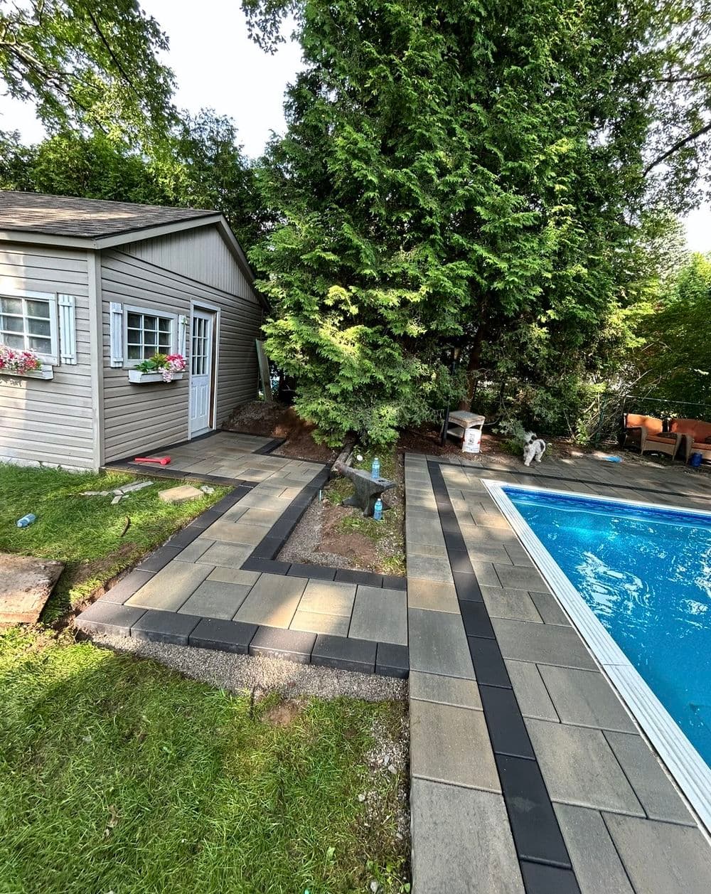 Gallery photos for Poolside Patio Makeover in Ancaster: Image #6