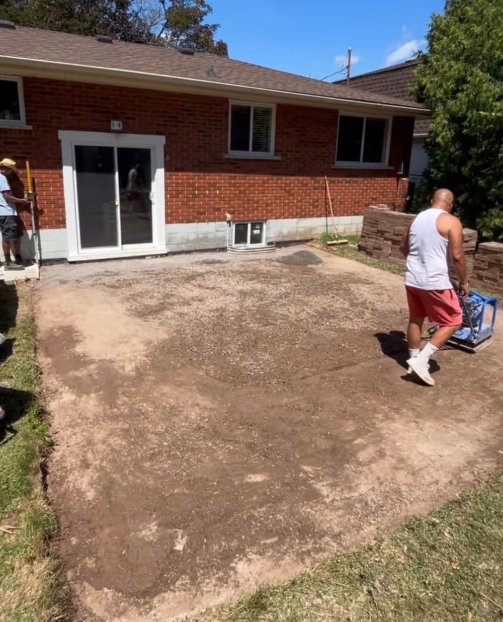 Gallery photos for Interlock Patio Renovation in Grimsby: Image #2