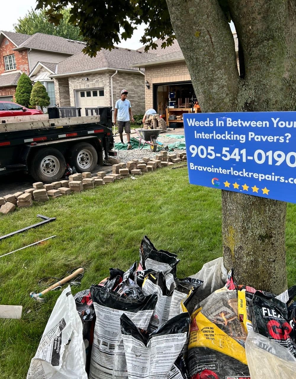 Gallery photos for Driveway and Patio Interlock Renovation in Ancaster: Image #3