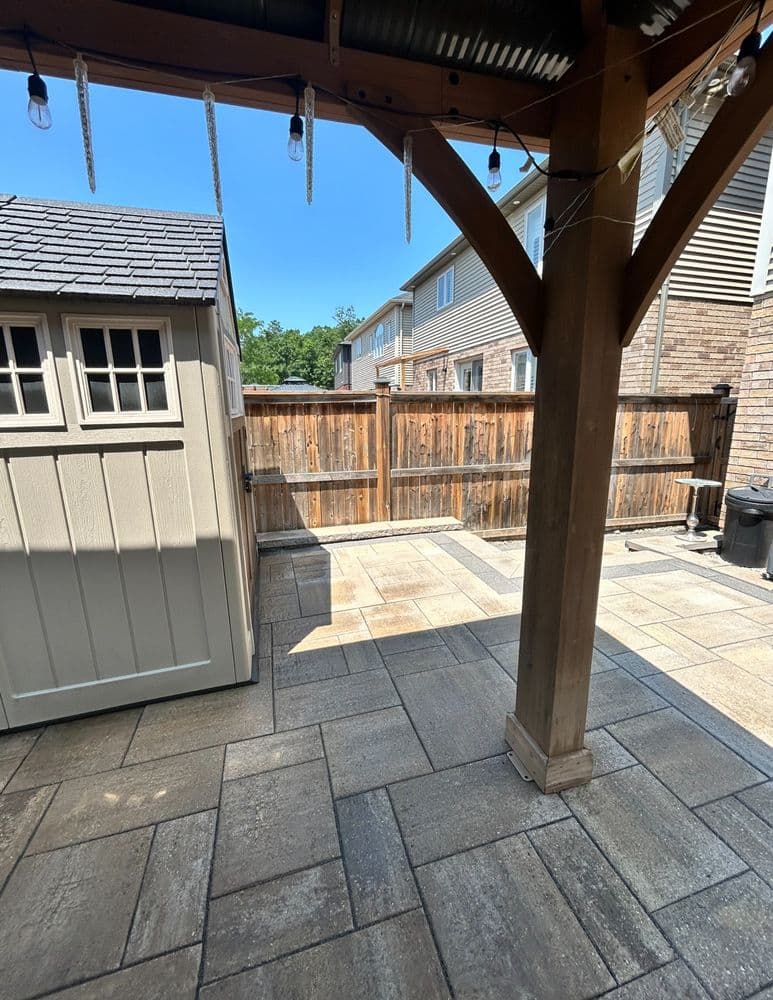 Expert Tips for Choosing the Right Paver Design for Your Home image