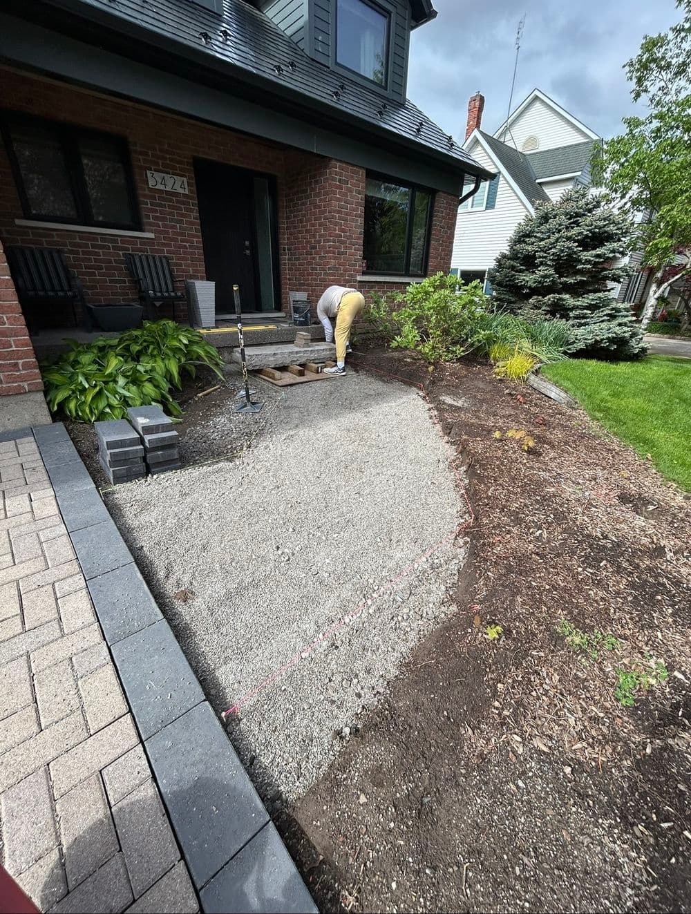 Gallery photos for Front Walkway Transformation in Lincoln ON: Image #1