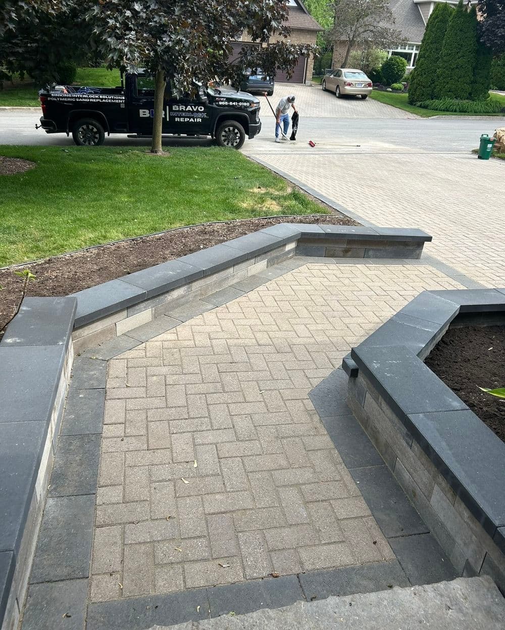 Gallery photos for Front Walkway Transformation in Lincoln ON: Image #8